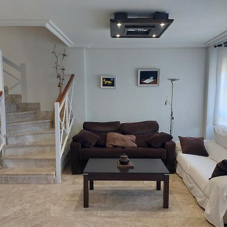 Chalet Urbano En Salamanca Santa Marta de Tormes Dış mekan fotoğraf