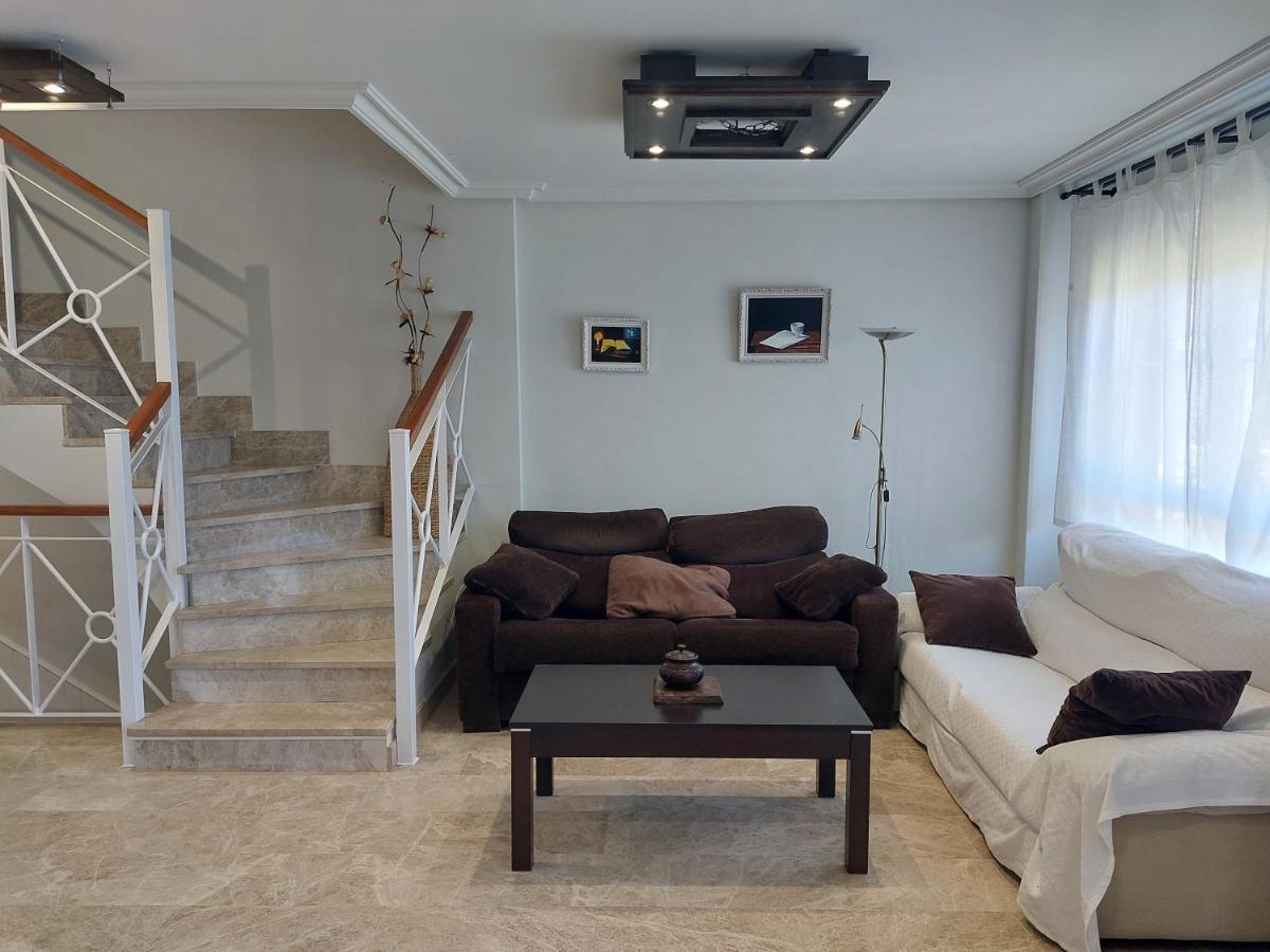 Chalet Urbano En Salamanca Santa Marta de Tormes Dış mekan fotoğraf